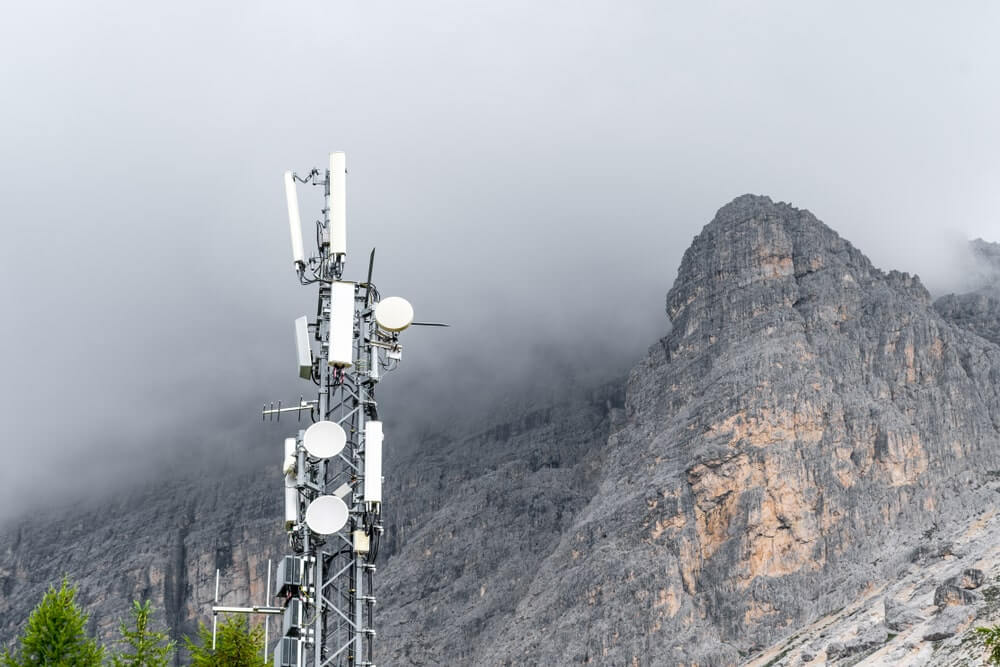 Does Winter Weather Affect Your Mobile Signal